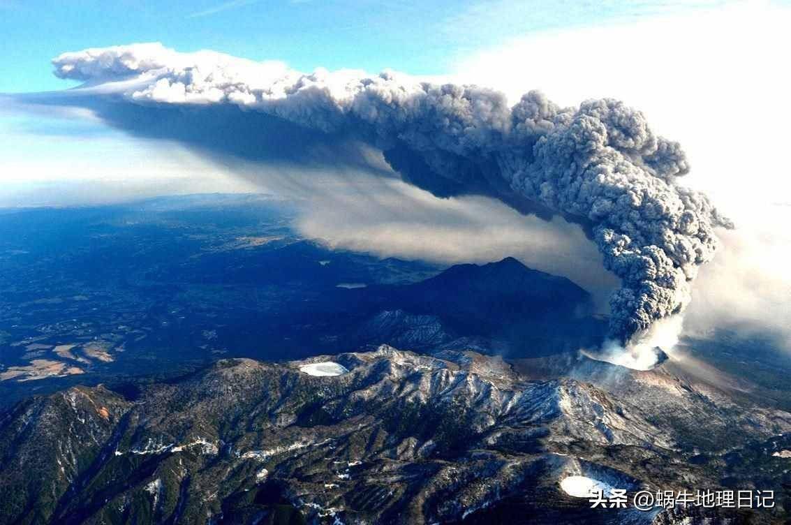 富士山火山喷发最新动态，影响及应对措施